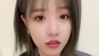 两岁的柏欣妤被妈妈落到了电影院，一个人走回了家，柏欣妤：我一个人凭借我的聪明才智走回的家，粉丝：怪不得你妈妈觉得你能上哈佛