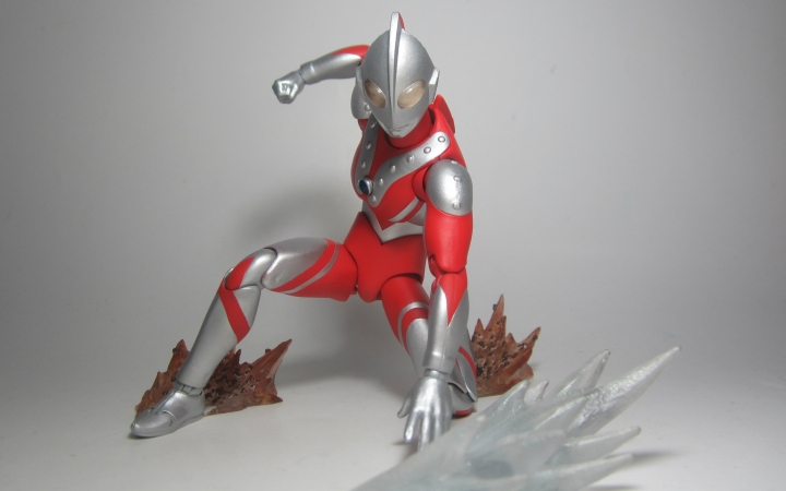 【龙哥制作】梅比优斯奥特曼 act系列 魂限定 佐菲_哔哩哔哩 (゜-゜)