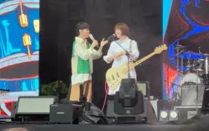 Tải video: [饭拍] 鱼丁糸/苏打绿 Talking#2 @ 新加坡 One Love Asia Festival