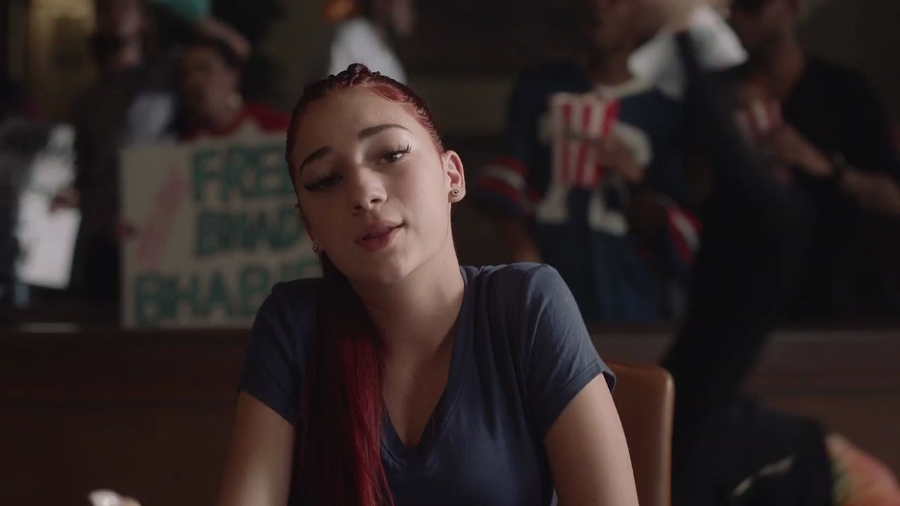 danielle bregoli is bhad bhabie "hi b*ch whachu know"_哔哩哔哩