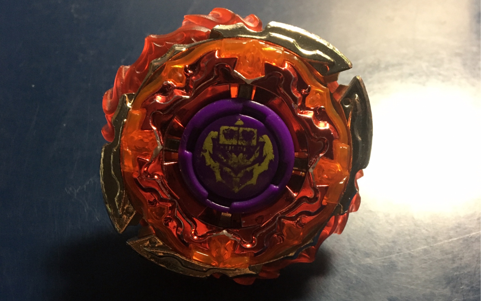 "重但是有点轻的陀螺——暴雷重炮