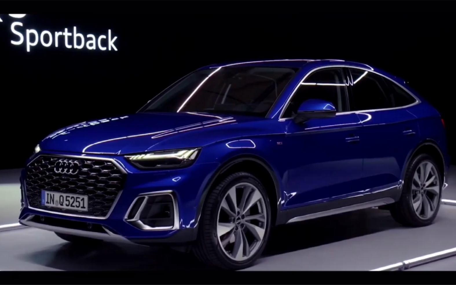 2021款奥迪q5跑车tfsi内外欣赏