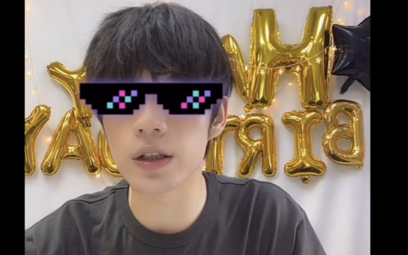 中国boy进入张颜齐生日直播好兄弟感情真不错