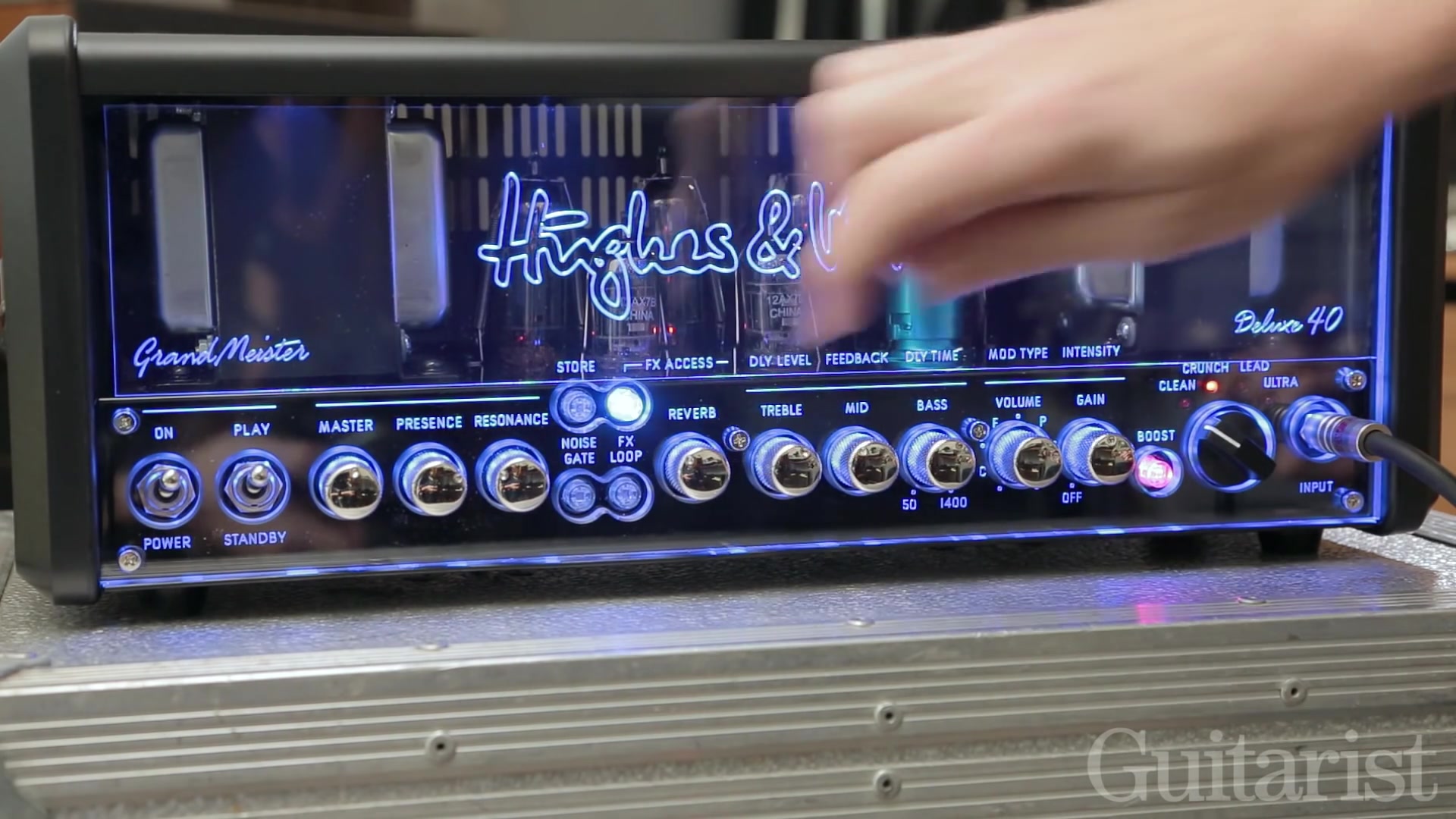 Guitarist杂志测评Hughes & Kettner GrandMeister Deluxe 40电子管箱头哔哩哔哩bilibili