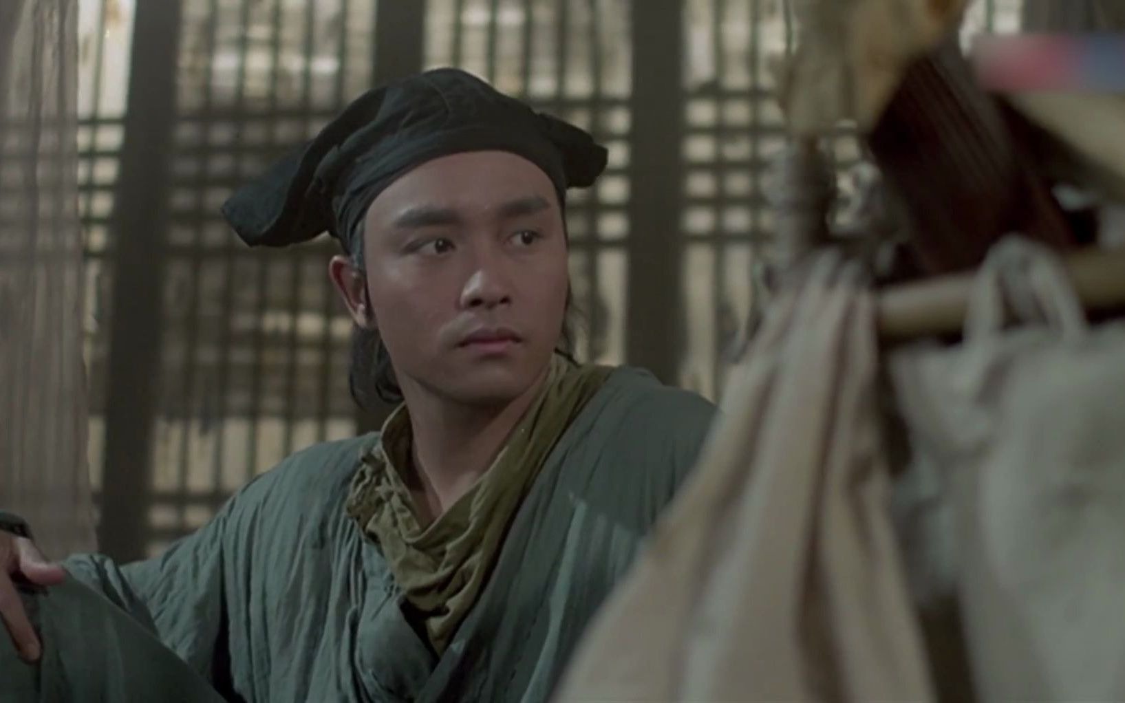 宁采臣下去捡砚台踩到了妖怪都不知道心真大