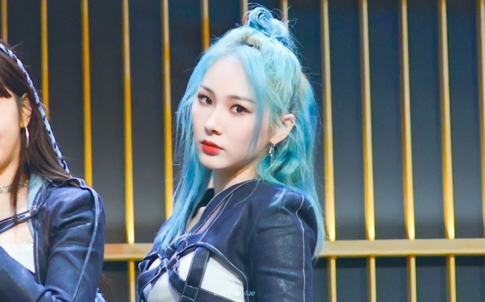 mia韩恩智(everglow)—first 210506