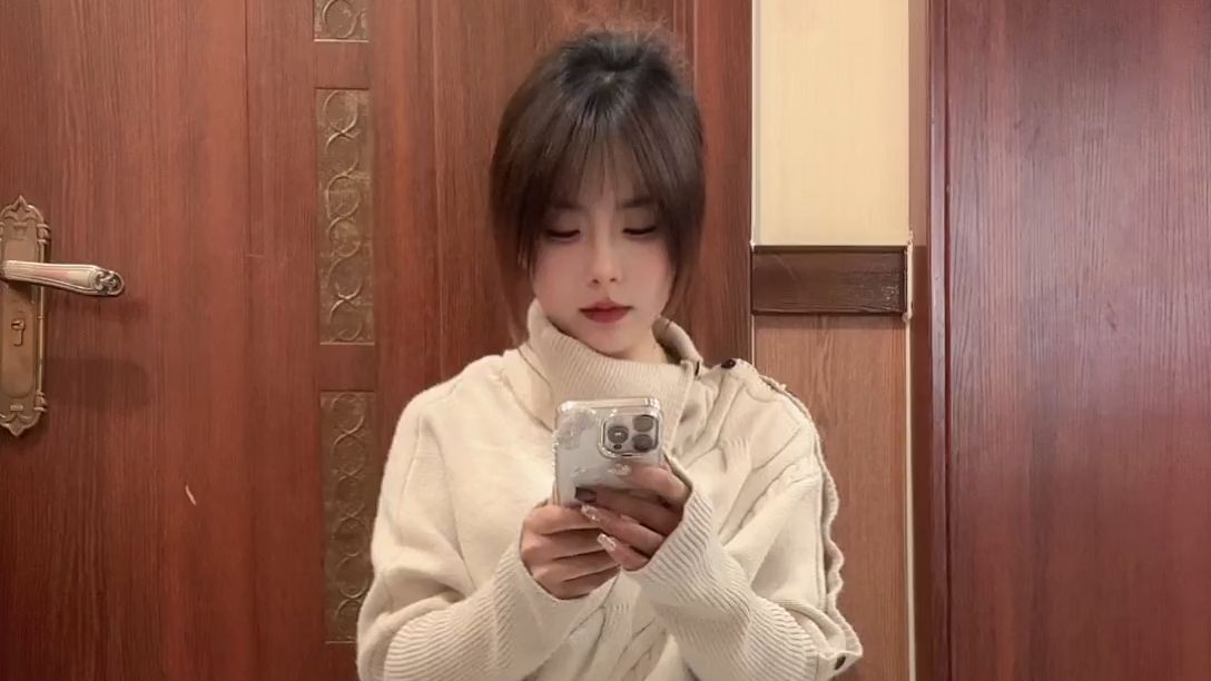 2025-12-29 20-30-52 聊天