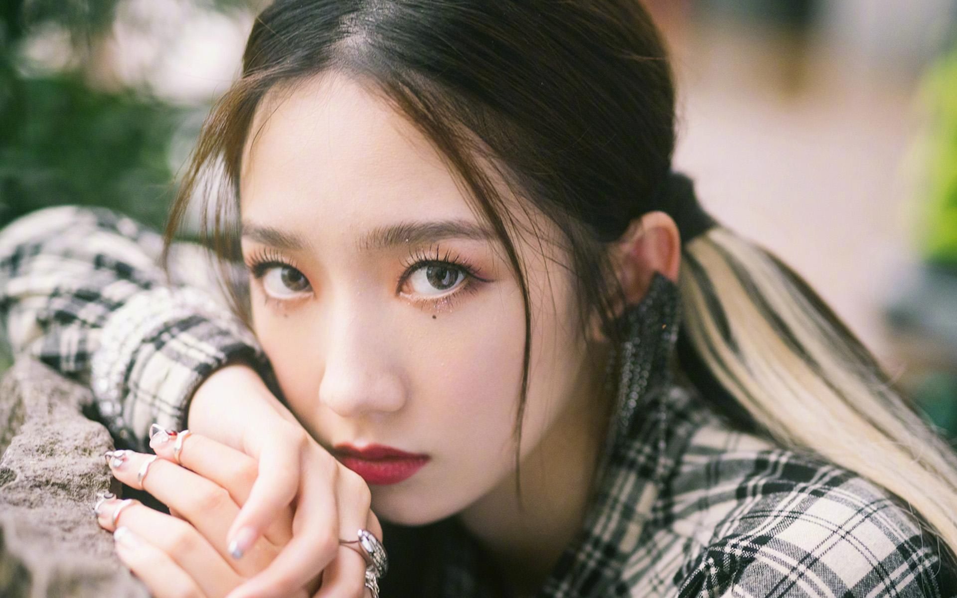 宇宙少女《无限大梦想》校园舞蹈版,孟美岐,吴宣仪,程潇好美!