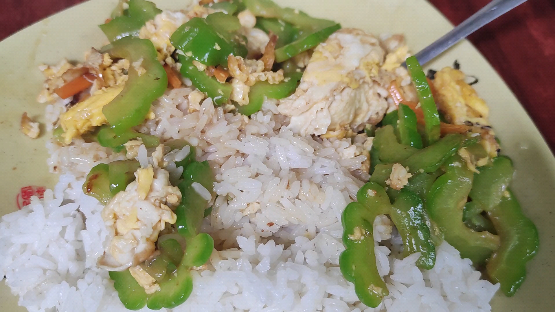 苦瓜炒蛋饭 2025.5