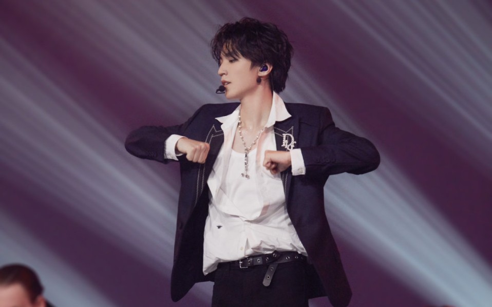 王俊凯beautiful舞台