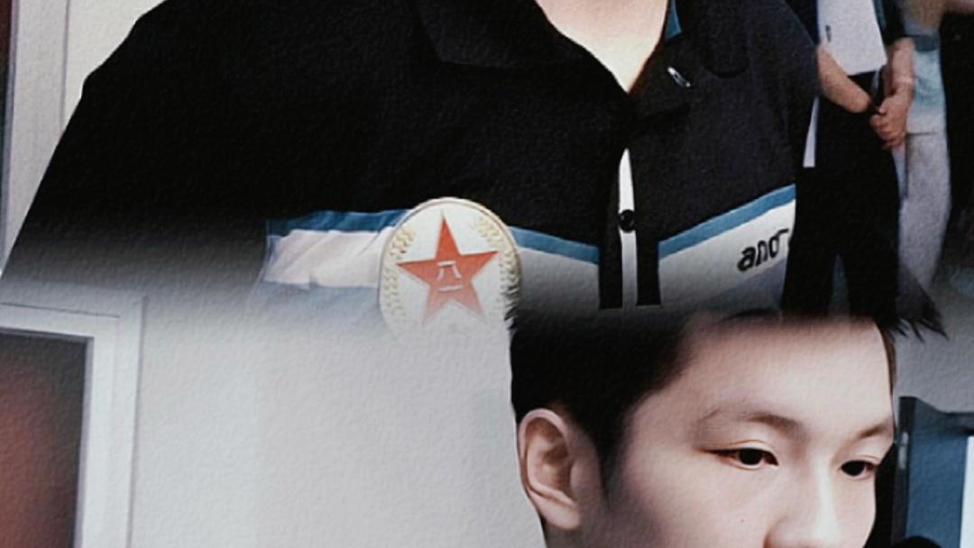 樊振东壁纸.调图片清晰度然后加滤镜,然后又玩了一会儿手机