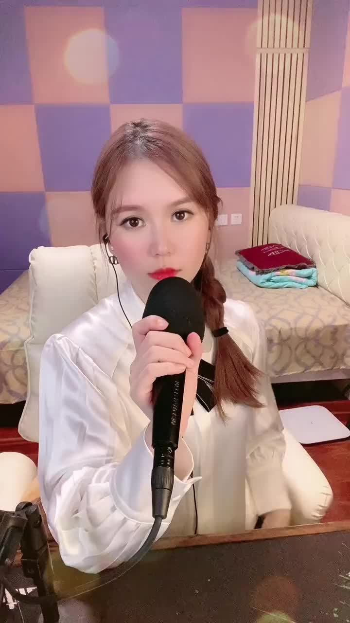 抖音音乐人真人真唱唱歌给你听天使吻过的嗓音好听的声音唱歌红唇