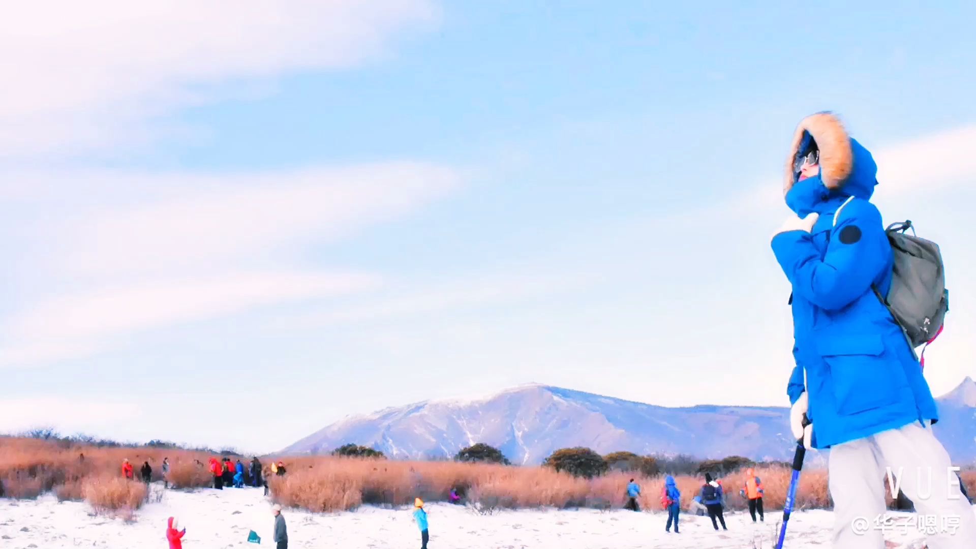 【秦岭徒步】分水岭高山草甸登高滑雪之旅,下山发现大家一个个裤子磨得差点开花了...哔哩哔哩bilibili