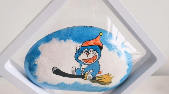丙烯石头画 哆啦a梦画一个