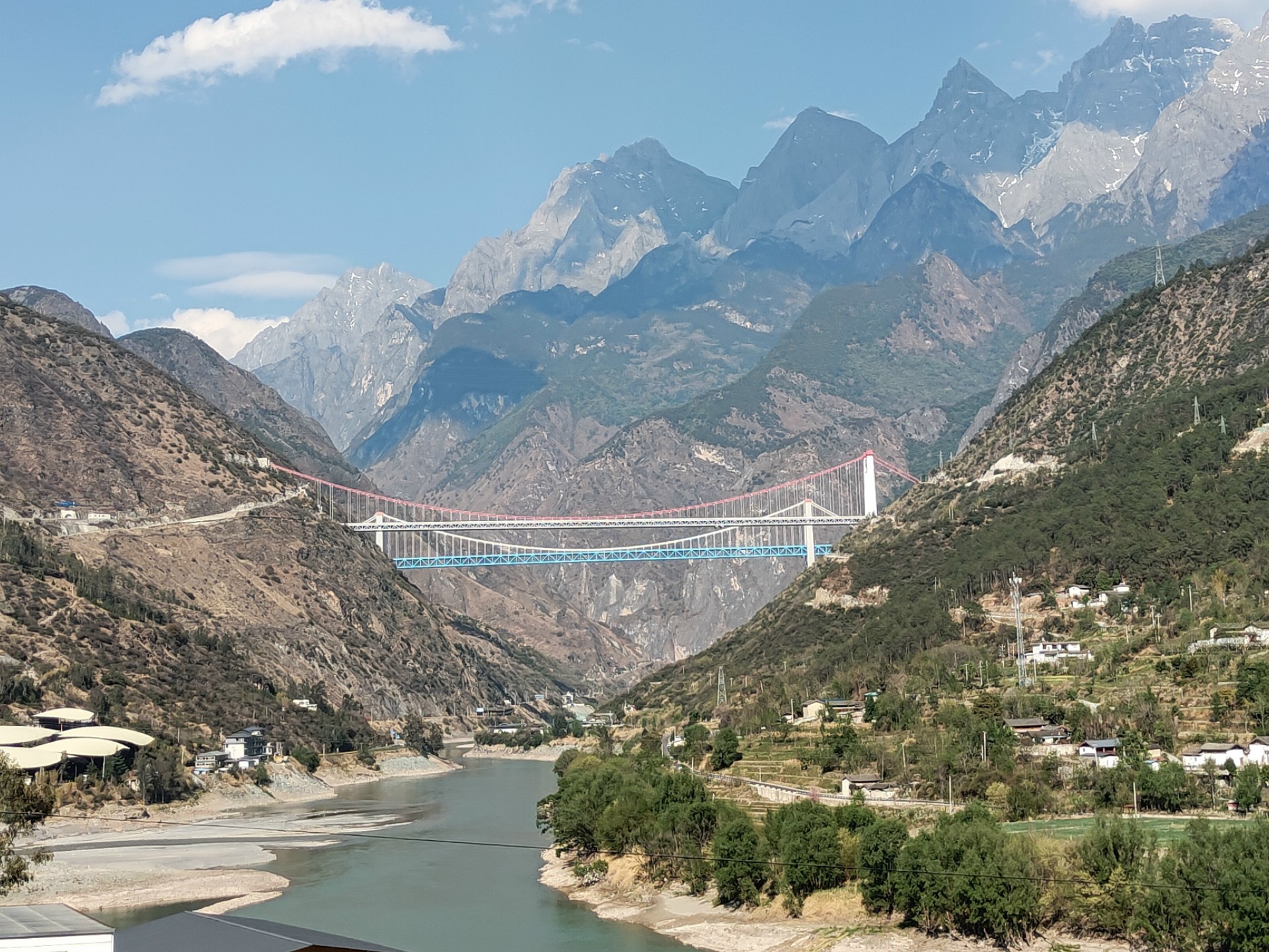 途径虎跳峡–金沙江大桥,不同视角,非常壮观