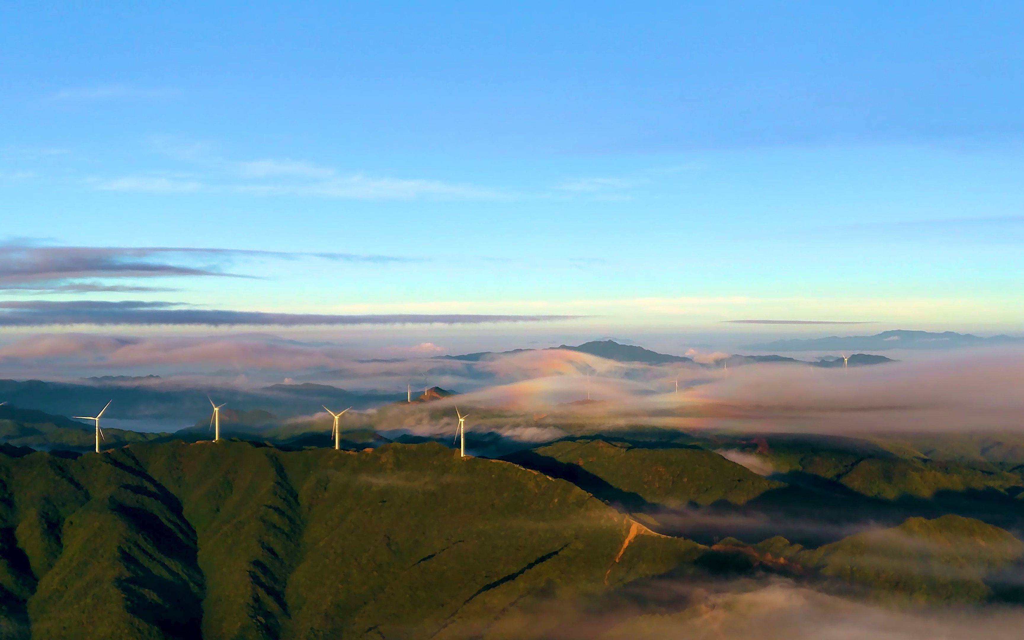 日出尤其温柔,人间皆是浪漫,一定要和朋友看一次天空画作!