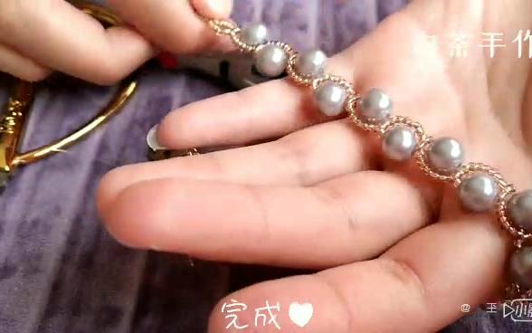 手链DIY制作,简单易学不看后悔哦,今年夏天可以带自己做的手链啦~哔哩哔哩bilibili