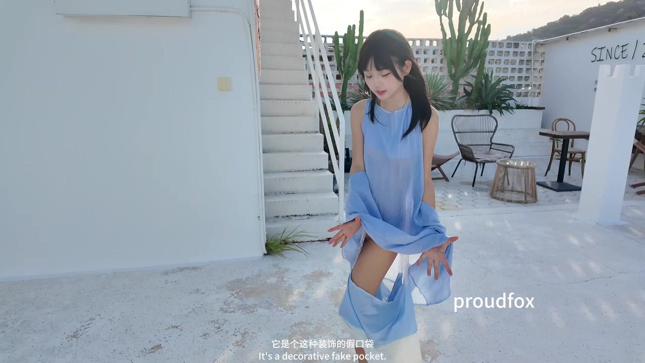 可爱的欣欣有一种我见犹怜的感觉