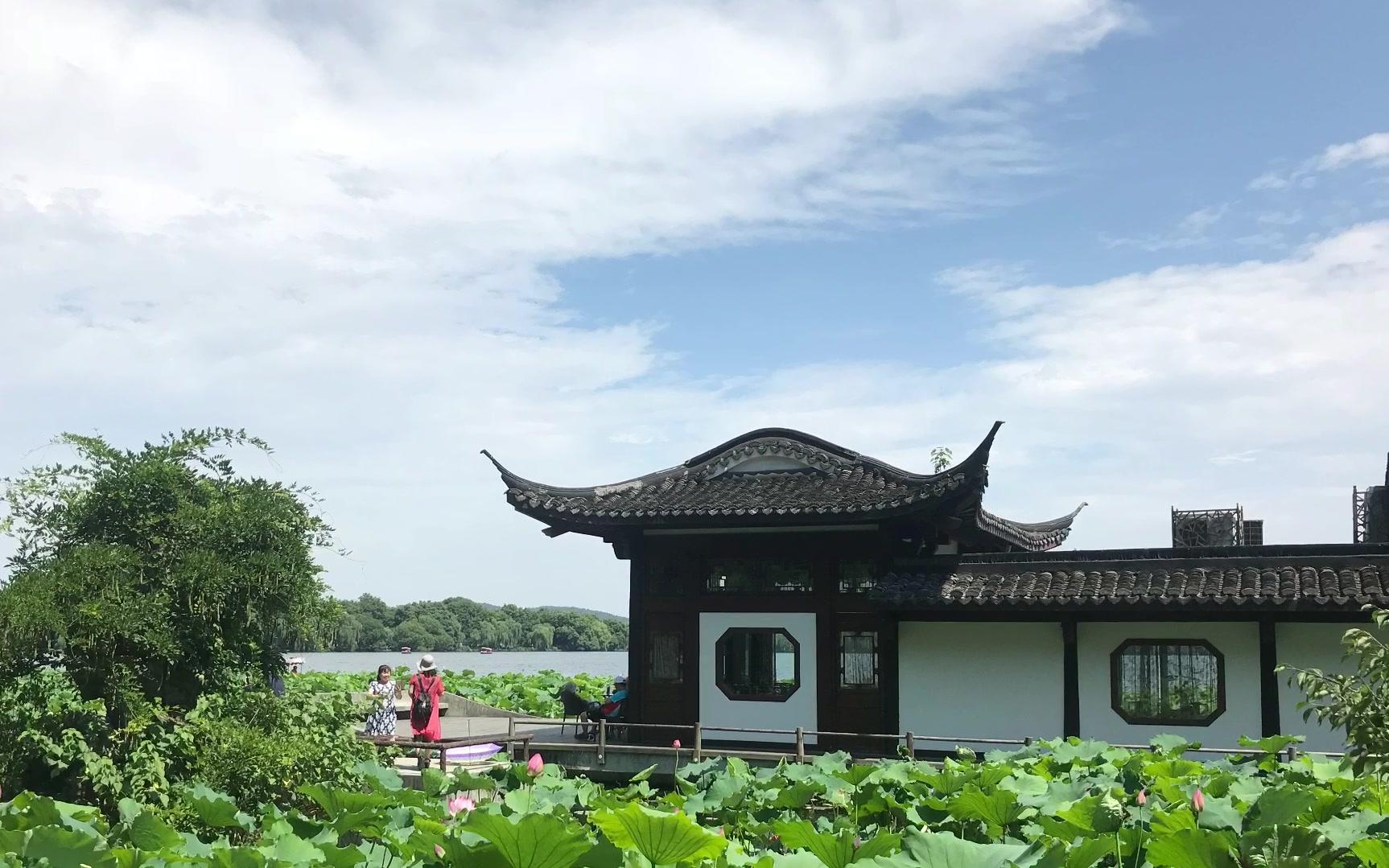 西湖游