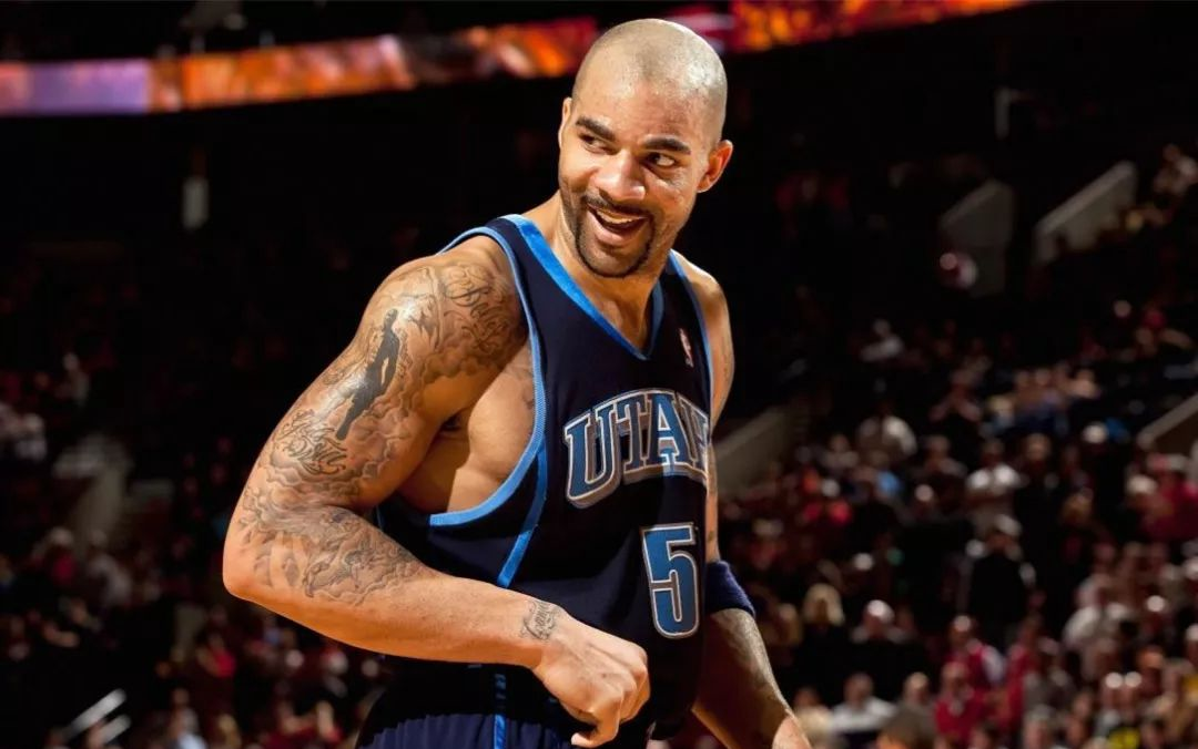 说说被指导致某巨星决定还被称为第一反骨仔的布泽尔