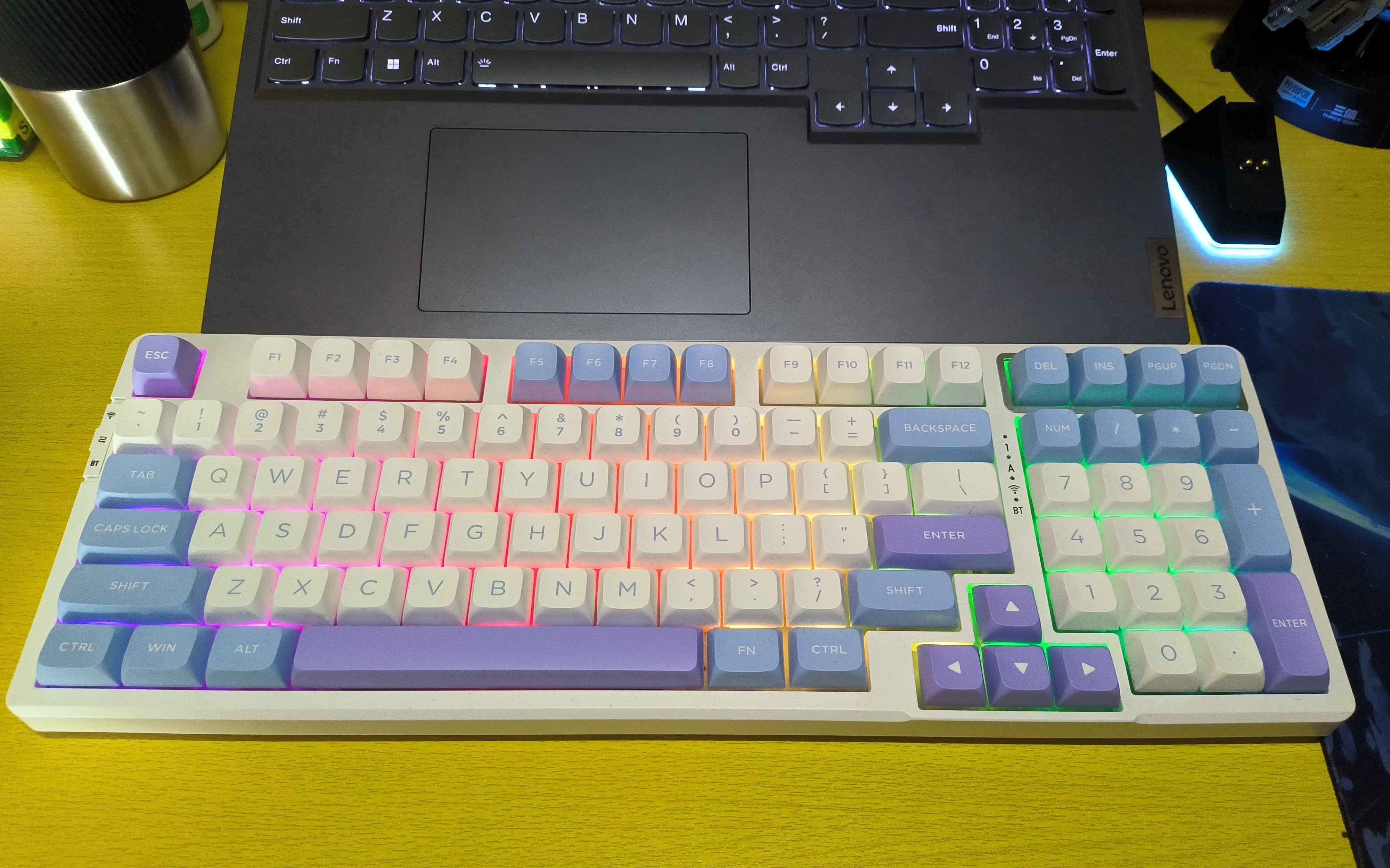 萌新的第一把机械键盘【vgn v98pro 开箱】