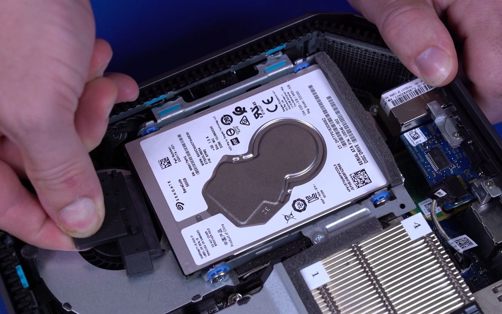 拆机警告 hp z2 mini g5 workstation 售后工程师拆机视频