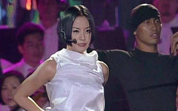 [图][HQ] 严正花 - 招待.Poison (MBC 建军50周年纪念演唱会 1998.10.03)