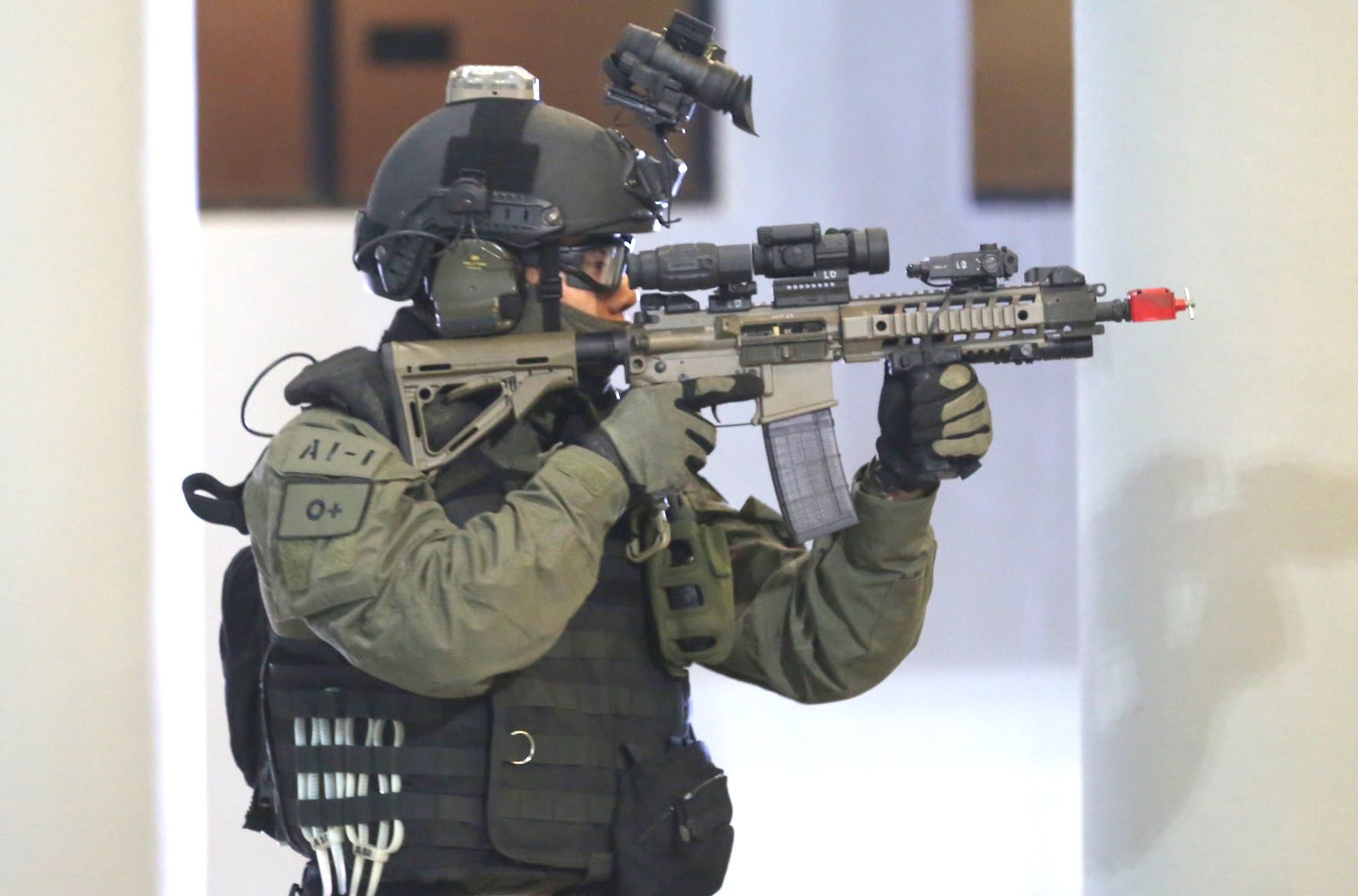 【高清】香港警察特别任务连(sdu)最新官方宣传片-我昰散兵-默认收藏