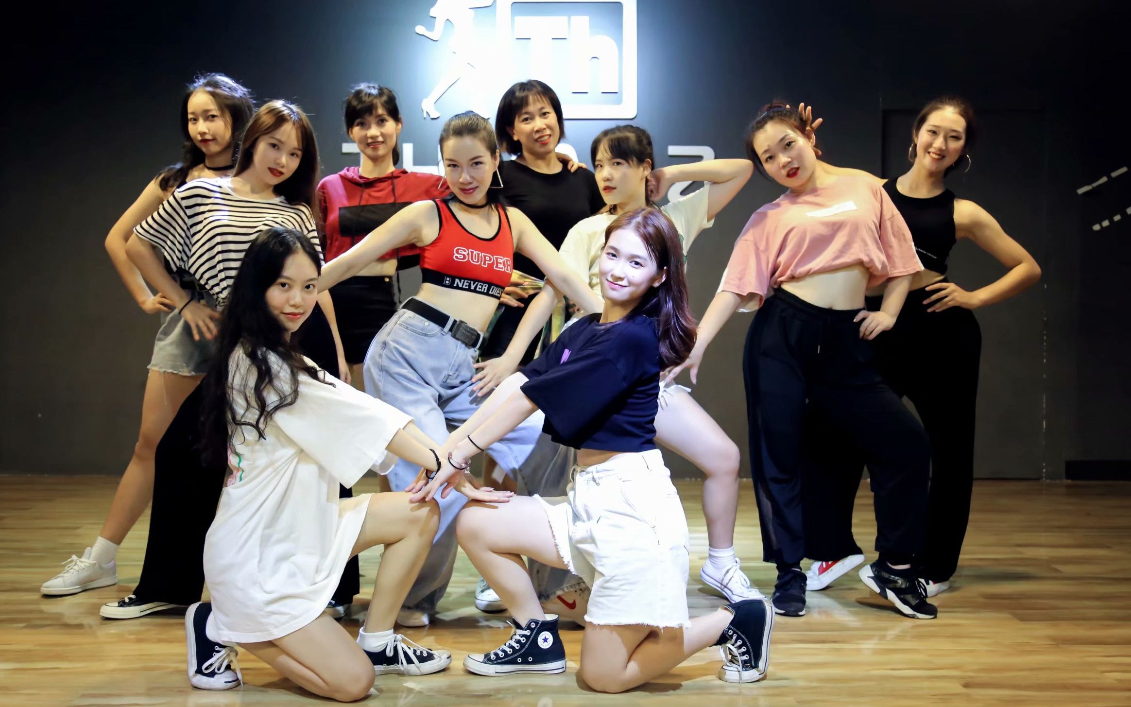 合浦th爵士舞工作室《护花使者》