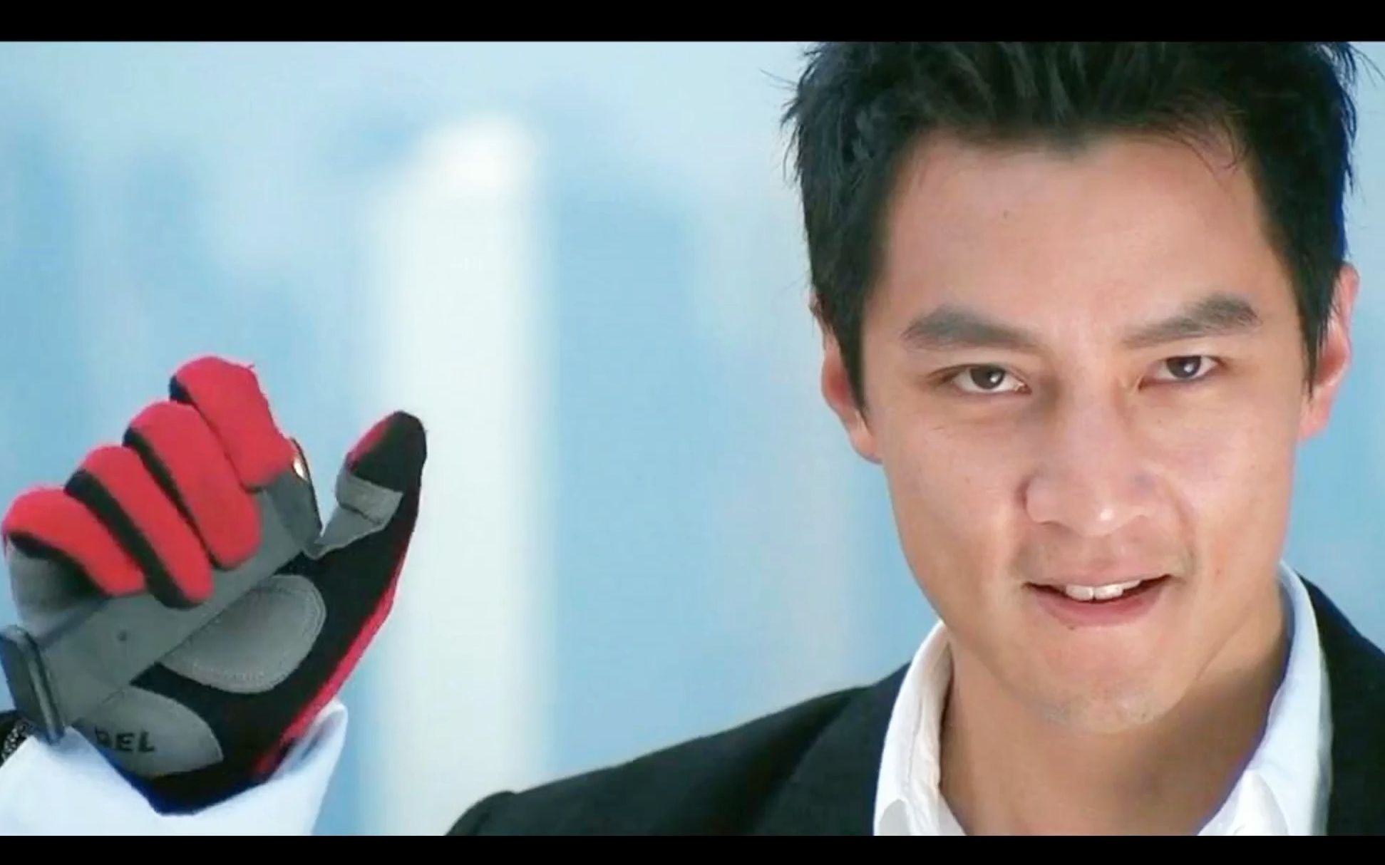 阿祖,投降吧,外面全是龙哥