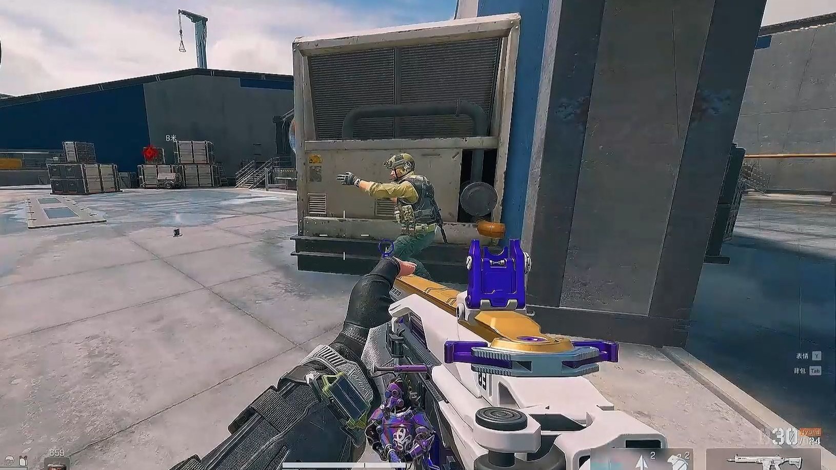 他以为我是来跑刀的😟