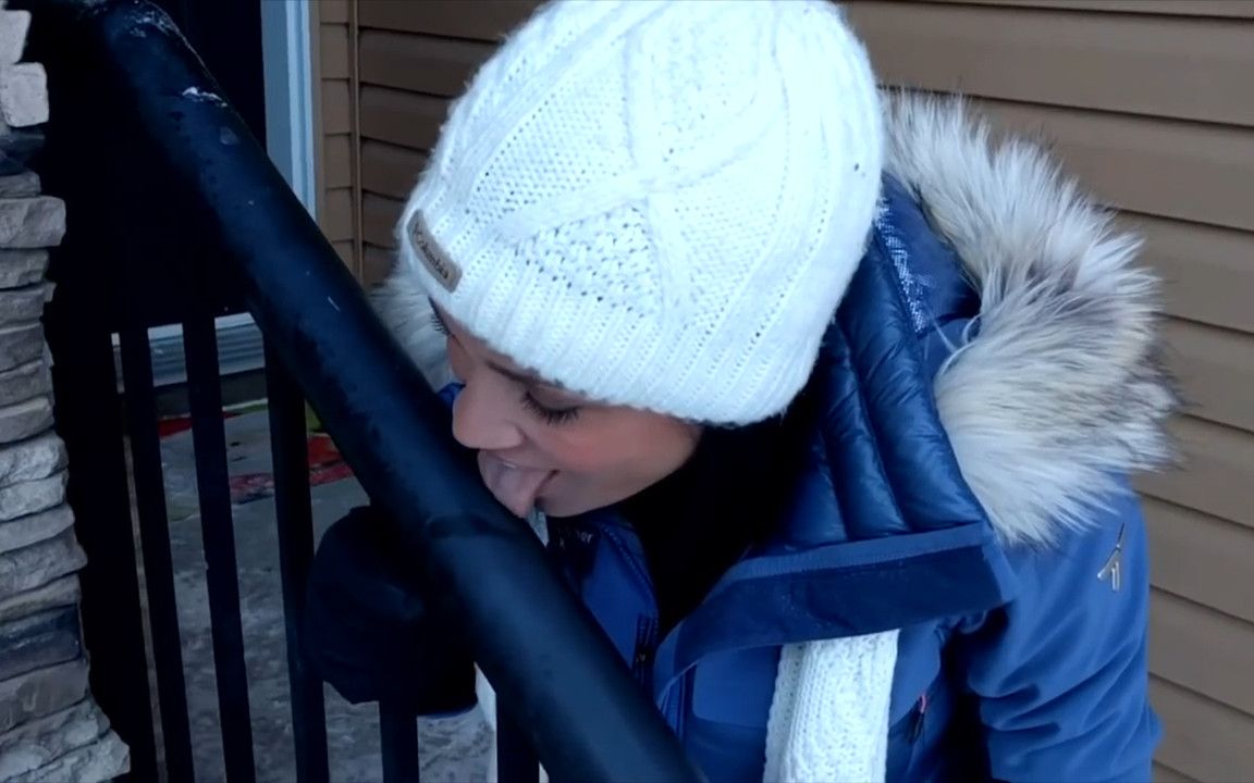 冬天为什么不能用舌头舔铁?原理是什么?实验告诉你答案