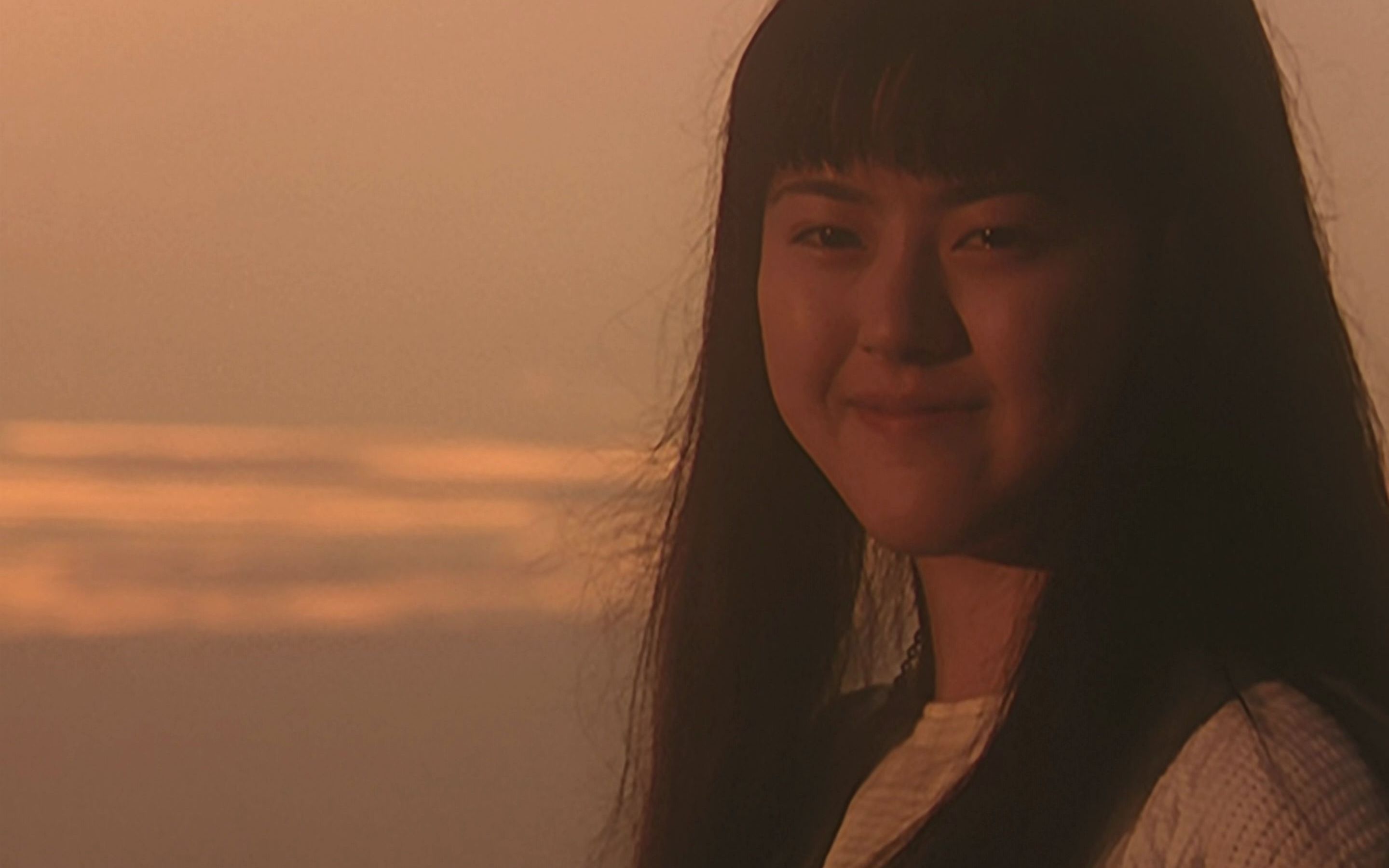 迪迦奥特曼中等待怪兽的少女