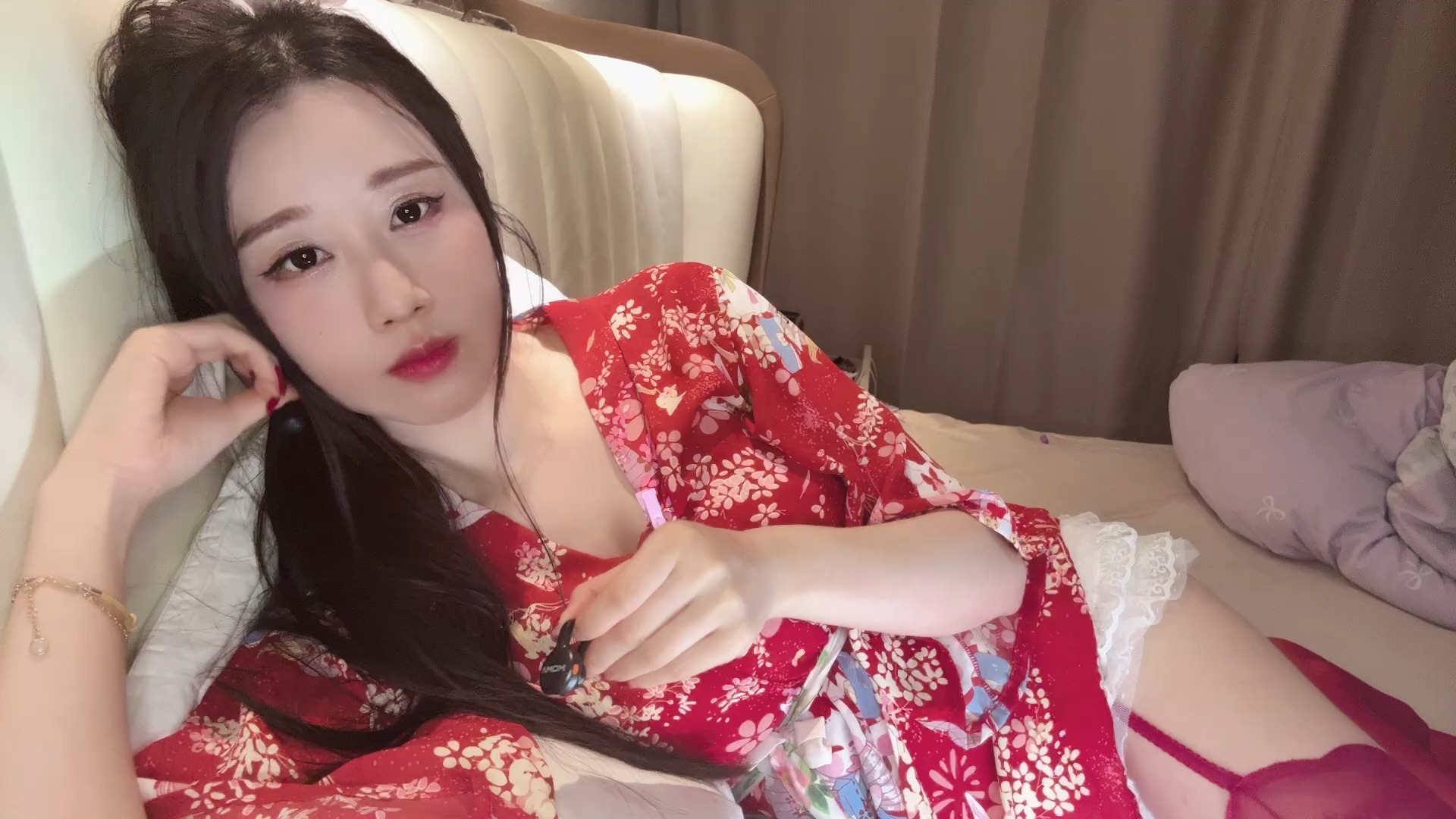 【轩子巨2猪】枕边老婆2026-04-09