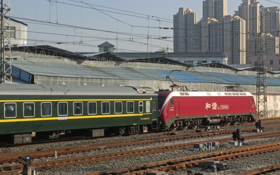 【中国铁路】武局南段hxd1d0666牵引客车k8094次(荆门～武昌)通过京广