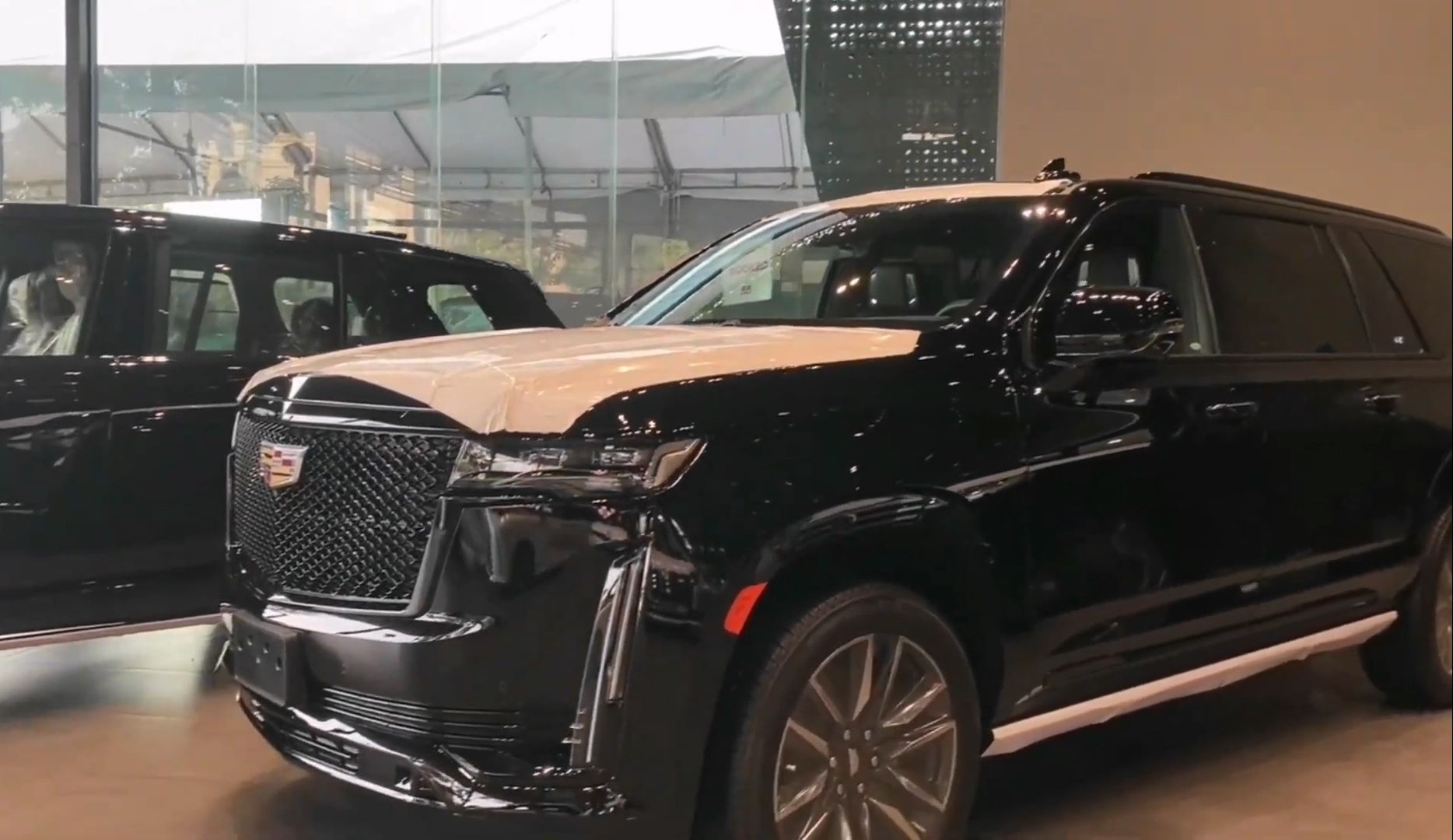 2024 凯迪拉克 凯雷德 超豪华大型最佳suv/外观内饰细节