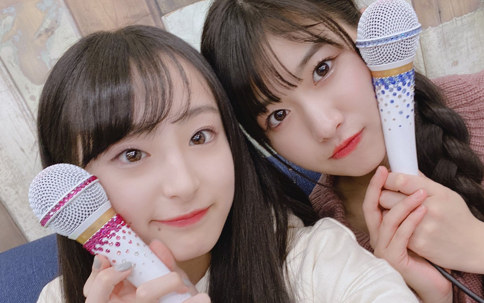 02.07 t8 髙橋彩香 川原美咲 出演〈猫舌showroom「指カラ」〉