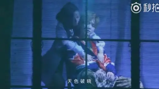 【鹿晗】【二巡演唱会】男人 请放开你的猪蹄子 你变了 哼