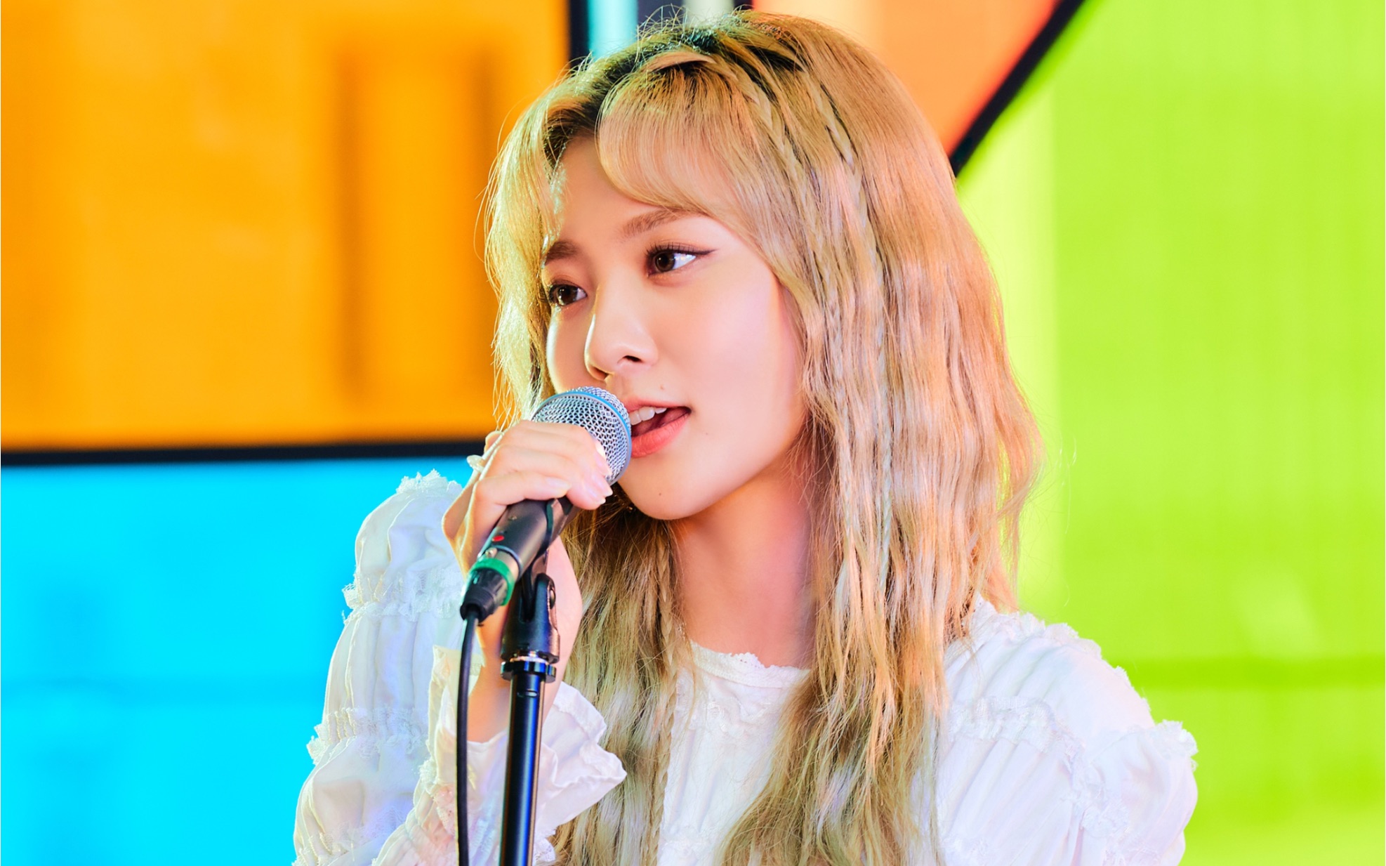 脸红的思春期安智煐亚特兰蒂斯少女采访花絮中字渣翻