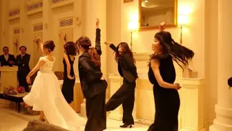 日本小哥在朋友婚礼上歌唱 场面气氛非常热烈 视频包括 素人们在朋友婚礼上唱歌 哔哩哔哩 Bilibili