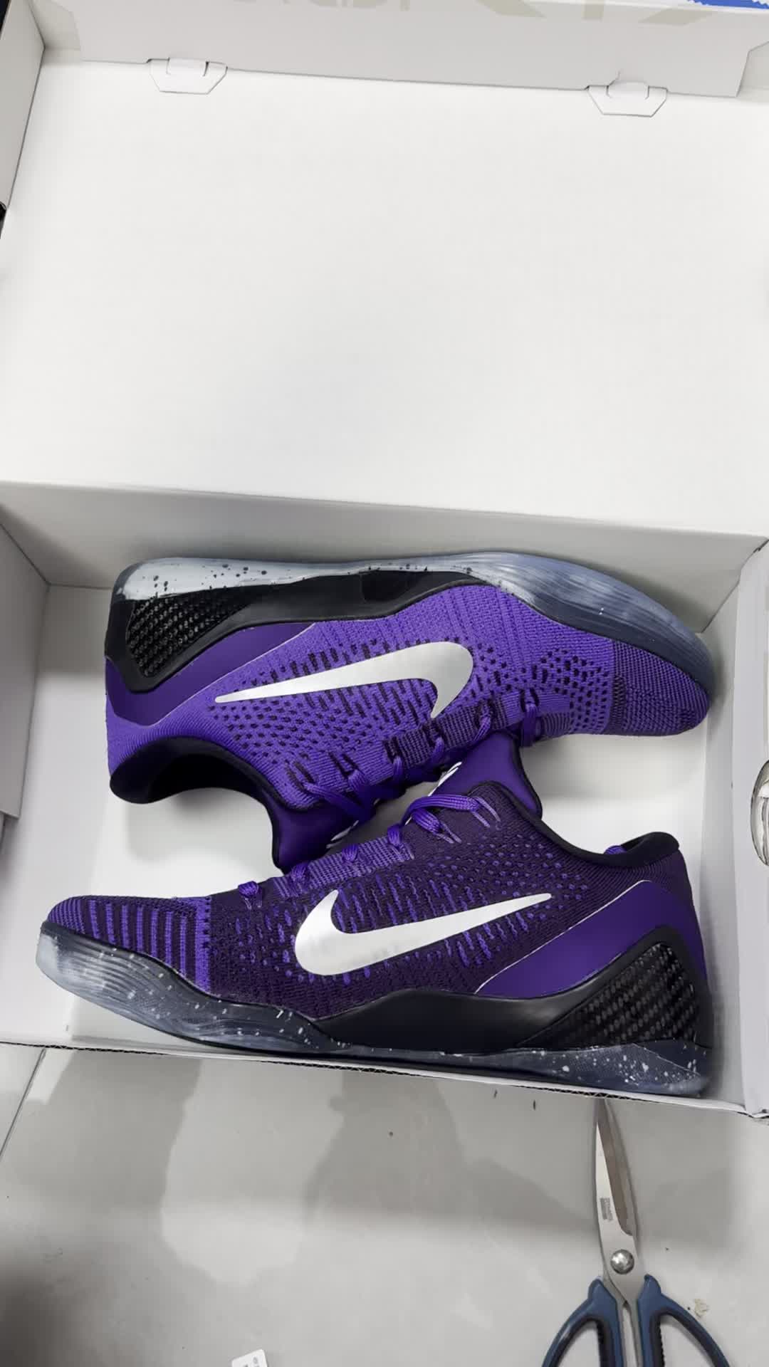 外贸版本科比9黑紫3