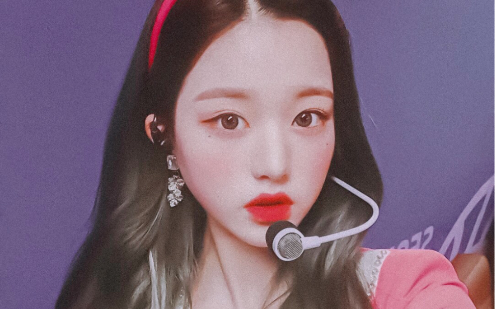 izone张元英直拍04年169大长腿妹妹rumor直拍新一代身材扛把子啊