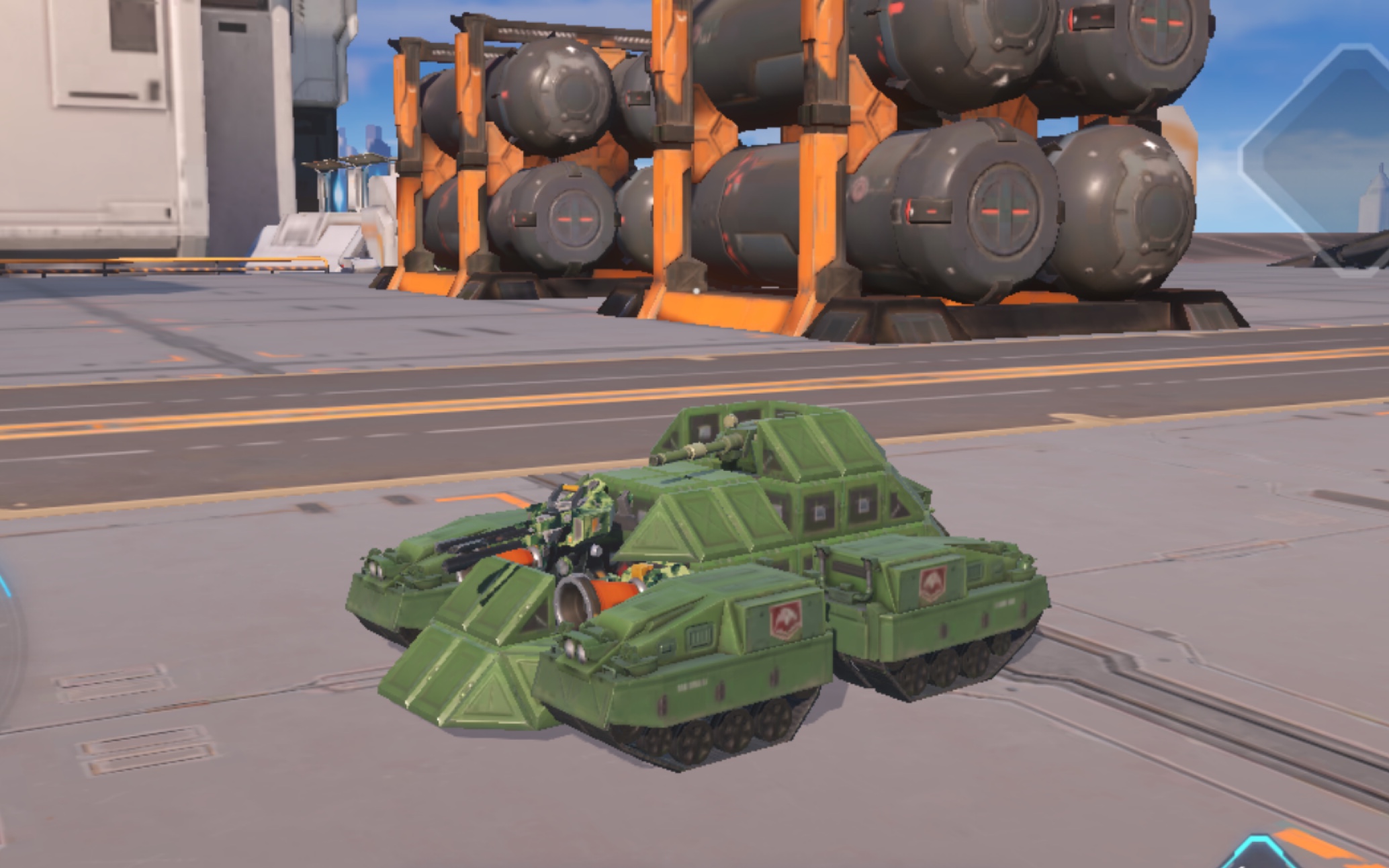 「重装上阵」: " 寄生战车系列(4号) "刺噬"