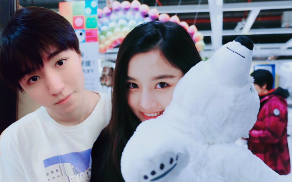 【郡主夫妇】宣布全世界我爱你,从校服到婚纱