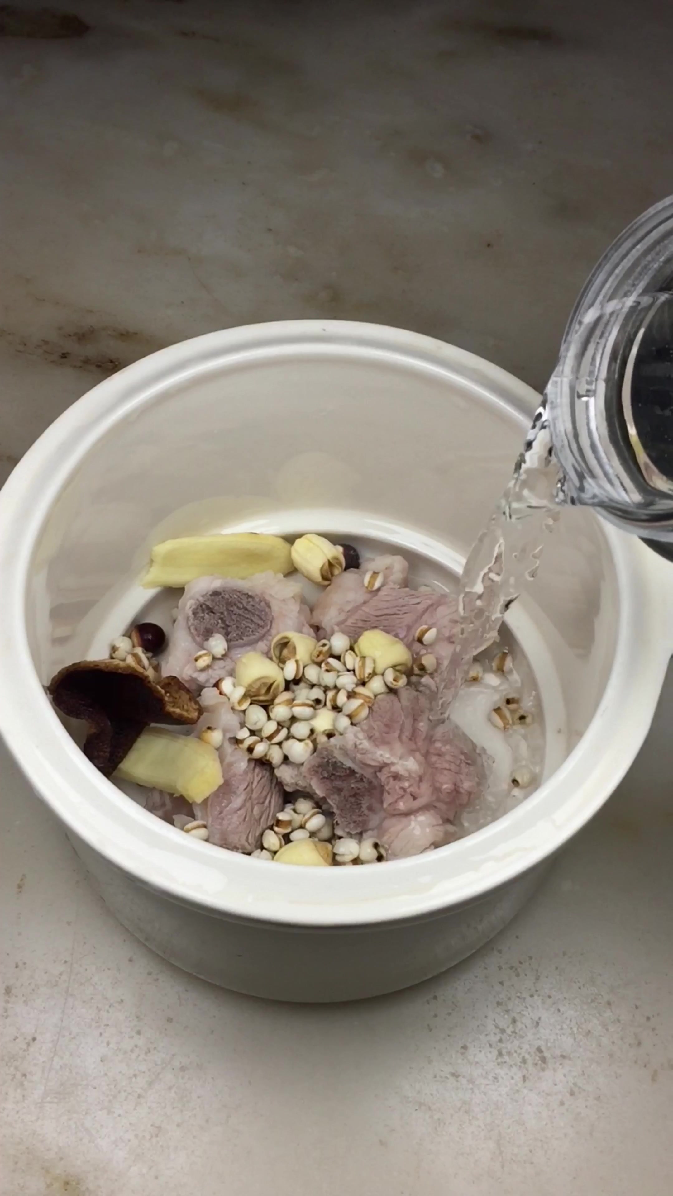 湿气重 总是没有胃口 这碗健脾祛湿开胃汤请收好咯