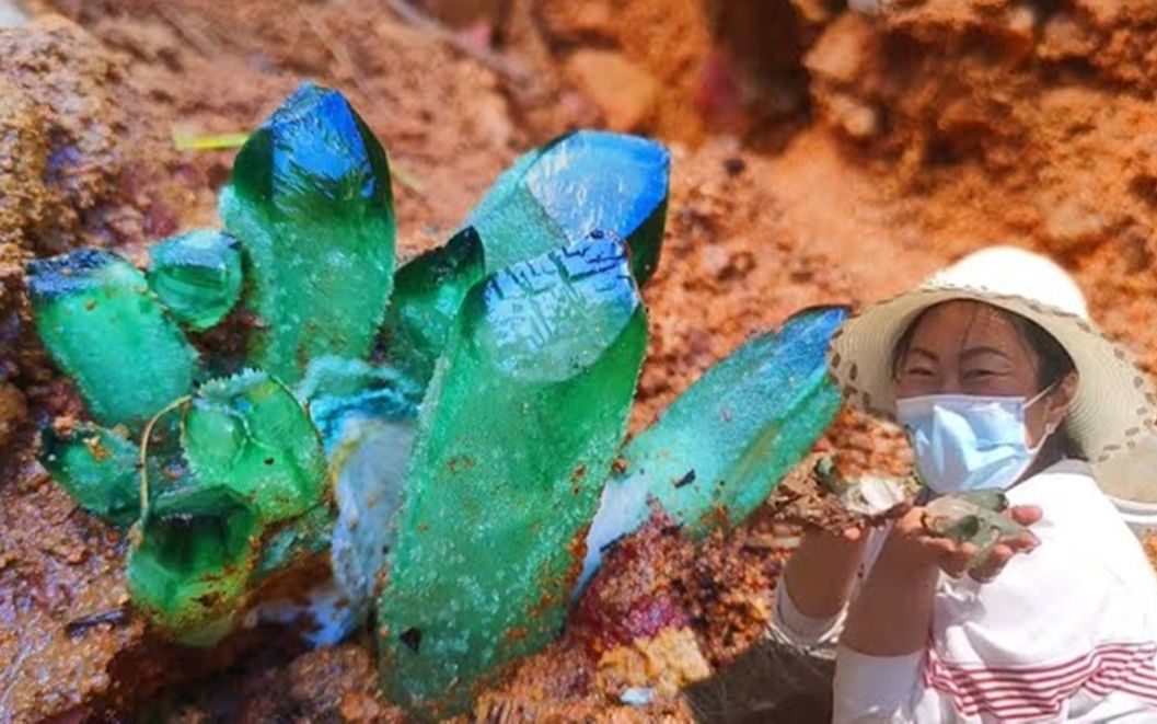 自己挖水晶 大雨过后,石头发出绿光.开采绿鬼水晶矿石. 宝石