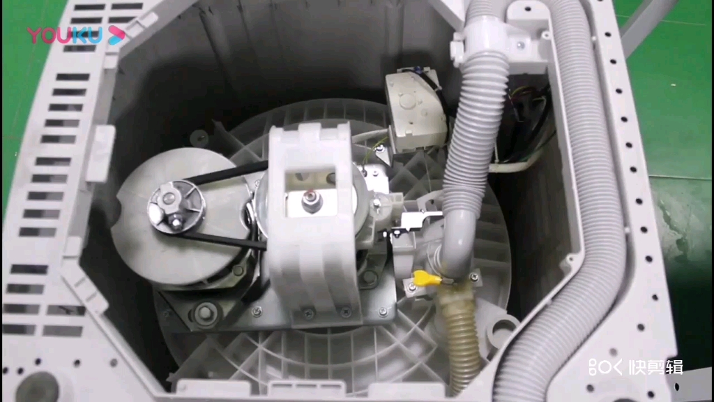 如何更换洗衣机皮带