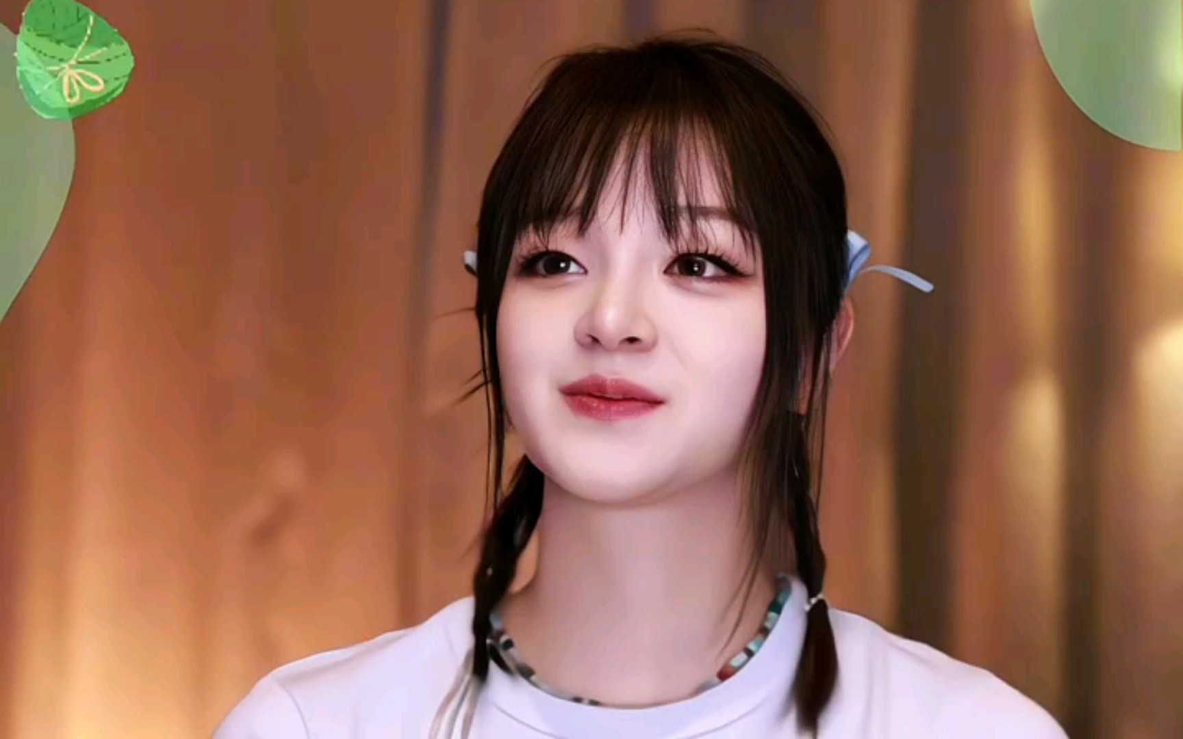 美依礼芽 | maria,小美ks更新了,吃粽子我也喜欢咸粽子,小美好可爱.