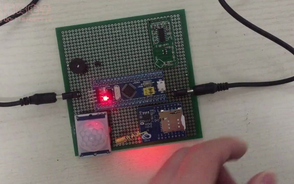 基于stm32的家庭防盗报警系统 代做STM32/arduino/MSP430/51单片机毕业实物程序设计/labview/物联网哔哩哔哩bilibili