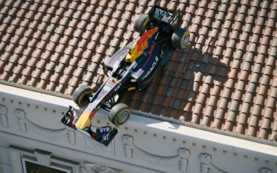 红牛车队在拉斯维加斯的逆天整活,把rb7放屋顶了